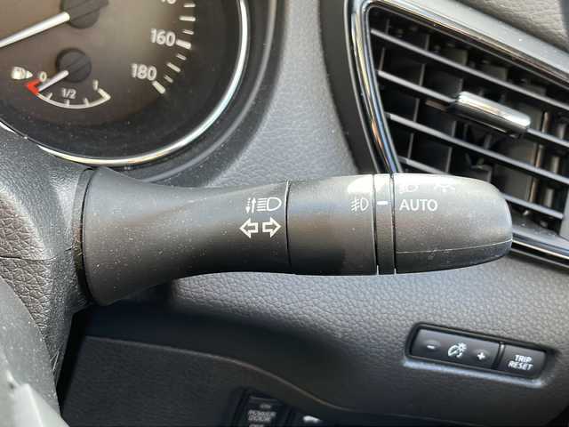 日産 エクストレイル 20Xi 福島県 2020(令2)年 5.8万km ガーネットレッド 2WD4WD切替有 純正10型ナビ フルセグTV Bluetooth 全方位モニター プロパイロット 衝突気軽減ブレーキ パワーバックドア 前後シートヒーター ETC レーンキープ スマートキー