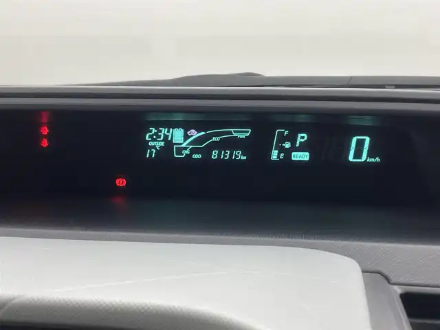 トヨタ アクア S 熊本県 2013(平25)年 8.2万km シルバーM 禁煙車　/純正ナビNSCP-W62（ＢＴ・ワンセグ・ＳＤ・AM・FM）/バックカメラ　/社外前後ドライブレコーダー　/ＥＴＣ　/横滑り防止　/純正フロアマット　/電動格納ミラー　/パワーステアリング　/パワーウインドウ　/オートライト/スマートキー/プッシュスタート