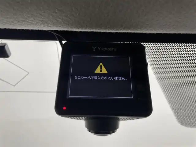 トヨタ アクア S 熊本県 2013(平25)年 8.2万km シルバーM 禁煙車　/純正ナビNSCP-W62（ＢＴ・ワンセグ・ＳＤ・AM・FM）/バックカメラ　/社外前後ドライブレコーダー　/ＥＴＣ　/横滑り防止　/純正フロアマット　/電動格納ミラー　/パワーステアリング　/パワーウインドウ　/オートライト/スマートキー/プッシュスタート