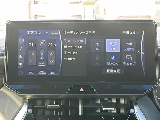 トヨタ ハリアー Z 兵庫県 2021(令3)年 2.8万km ホワイトパールクリスタルシャイン 純正ＨＤＤナビ（ＡＭ・ＦＭ・フルセグ・ブルートゥース）　ドライブレコーダー　ビルトインＥＴＣ　モデリスタフルエアロ　レーダークルーズコントロール　ＪＢＬプレミアムサウンド　クリアランスソナー　パワーシート　車線逸脱防止機能　先行車発進告知　ブラインドスポットモニター　衝突被害軽減ブレーキ　リアクロストラフィックアラート　ヘッドアップディスプレイ　標識認識システム　電動パーキングブレーキ　ブレーキホールド　プッシュスタート　バックカメラ　マニュアルモード付AT　デジタルインナーミラー　オートライト　オートハイビーム　横滑り防止機能　パワーバックドア　純正フロアマット　純正ドアバイザー
