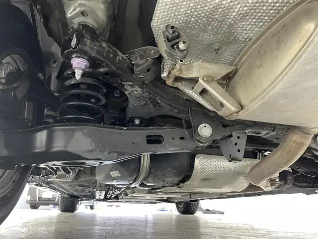 トヨタ カローラツーリング ダブルバイビー 宮城県 2020(令2)年 2.7万km ブラックマイカ Ｔコネクト対応ディスプレイオーディオ　/エントリーナビキット　/デジタルインナーミラー　/追従クルーズコントロール　/プリクラッシュセーフティ　/レーントレーシングアシスト　/クリアランスソナー　/オートマチックハイビーム/ヘッドアップディスプレイ/ハーフレザーシート/禁煙