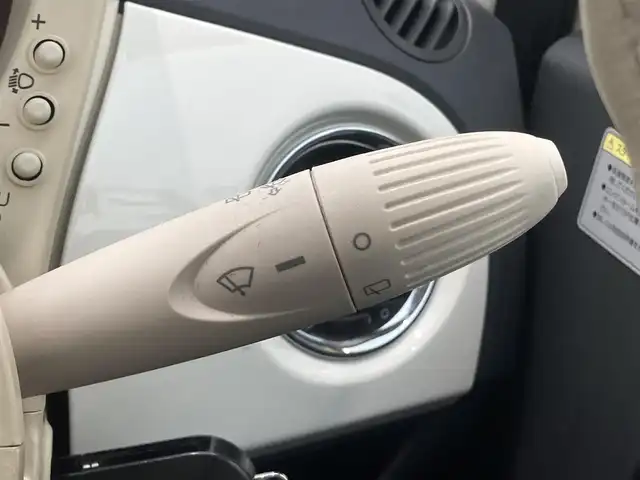フィアット ５００ 1．2 ポップ 熊本県 2015(平27)年 6.5万km 白 ワンオーナー/純正CDオーディオ/FM/AM/新車時保証書/取扱説明書