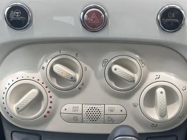 フィアット ５００ 1．2 ポップ 熊本県 2015(平27)年 6.5万km 白 ワンオーナー/純正CDオーディオ/FM/AM/新車時保証書/取扱説明書