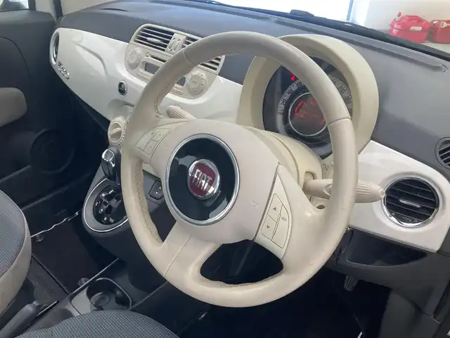 フィアット ５００ 1．2 ポップ 熊本県 2015(平27)年 6.5万km 白 ワンオーナー/純正CDオーディオ/FM/AM/新車時保証書/取扱説明書