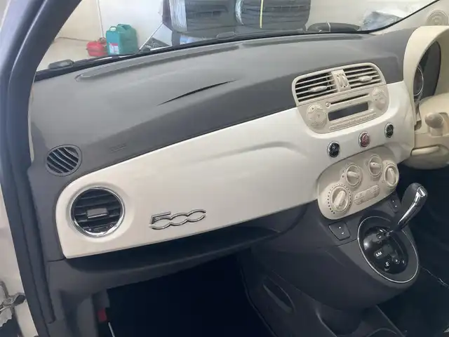 フィアット ５００ 1．2 ポップ 熊本県 2015(平27)年 6.5万km 白 ワンオーナー/純正CDオーディオ/FM/AM/新車時保証書/取扱説明書
