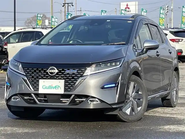 日産 ノート オーテック クロスオーバーFOUR 道央・札幌 2022(令4)年 6万km ダークメタルグレー ４WD/ワンオーナー/純正メーカーナビ/AM/FM/BT/フルセグ/エマージェンシーブレーキ/横滑り防止装置/レーダークルーズコントロール/レーンキープアシスト/クリアランスソナー/パーキングセンサー/アラウンドビューモニター/ビルトインETC2.0/ドライブレコーダー/ハンドル支援/EVMODE/D-MODE/前席シートヒーター/レザーシート/革巻きステアリング/ステアリングリモコン/ハンドルヒーター/置くだけ充電/電動パーキング/オートブレーキホールド/プッシュスタート/スマートキー/LEDヘッドライト/オートライト/フォグランプ/電動格納ミラー/フロアマット/ドアバイザー/スペアキー/純正エンジンスターター/純正AW夏タイヤ積込/195/60/R16/2021年/山5mm