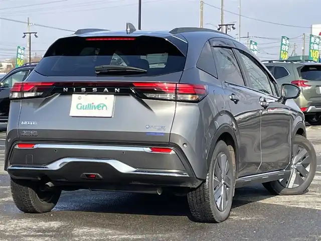 日産 ノート オーテック クロスオーバーFOUR 道央・札幌 2022(令4)年 6万km ダークメタルグレー ４WD/ワンオーナー/純正メーカーナビ/AM/FM/BT/フルセグ/エマージェンシーブレーキ/横滑り防止装置/レーダークルーズコントロール/レーンキープアシスト/クリアランスソナー/パーキングセンサー/アラウンドビューモニター/ビルトインETC2.0/ドライブレコーダー/ハンドル支援/EVMODE/D-MODE/前席シートヒーター/レザーシート/革巻きステアリング/ステアリングリモコン/ハンドルヒーター/置くだけ充電/電動パーキング/オートブレーキホールド/プッシュスタート/スマートキー/LEDヘッドライト/オートライト/フォグランプ/電動格納ミラー/フロアマット/ドアバイザー/スペアキー/純正エンジンスターター/純正AW夏タイヤ積込/195/60/R16/2021年/山5mm