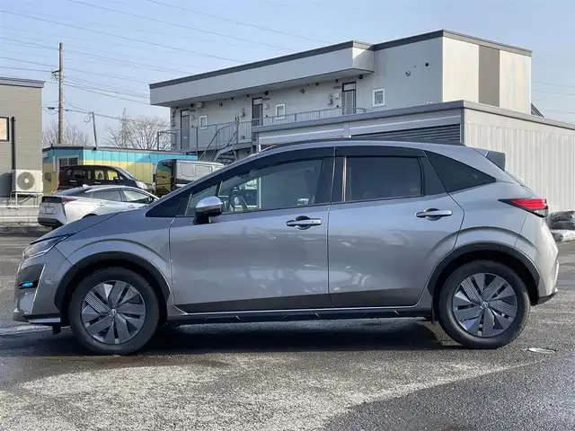 日産 ノート オーテック クロスオーバーFOUR 道央・札幌 2022(令4)年 6万km ダークメタルグレー ４WD/ワンオーナー/純正メーカーナビ/AM/FM/BT/フルセグ/エマージェンシーブレーキ/横滑り防止装置/レーダークルーズコントロール/レーンキープアシスト/クリアランスソナー/パーキングセンサー/アラウンドビューモニター/ビルトインETC2.0/ドライブレコーダー/ハンドル支援/EVMODE/D-MODE/前席シートヒーター/レザーシート/革巻きステアリング/ステアリングリモコン/ハンドルヒーター/置くだけ充電/電動パーキング/オートブレーキホールド/プッシュスタート/スマートキー/LEDヘッドライト/オートライト/フォグランプ/電動格納ミラー/フロアマット/ドアバイザー/スペアキー/純正エンジンスターター/純正AW夏タイヤ積込/195/60/R16/2021年/山5mm