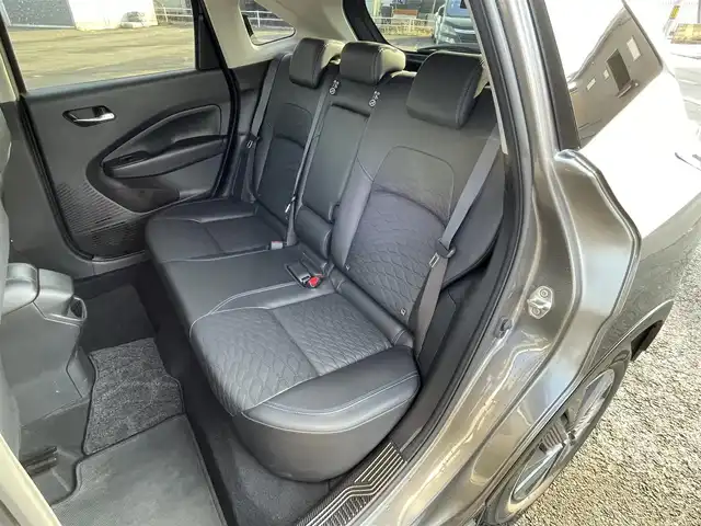 日産 ノート オーテック クロスオーバーFOUR 道央・札幌 2022(令4)年 6万km ダークメタルグレー ４WD/ワンオーナー/純正メーカーナビ/AM/FM/BT/フルセグ/エマージェンシーブレーキ/横滑り防止装置/レーダークルーズコントロール/レーンキープアシスト/クリアランスソナー/パーキングセンサー/アラウンドビューモニター/ビルトインETC2.0/ドライブレコーダー/ハンドル支援/EVMODE/D-MODE/前席シートヒーター/レザーシート/革巻きステアリング/ステアリングリモコン/ハンドルヒーター/置くだけ充電/電動パーキング/オートブレーキホールド/プッシュスタート/スマートキー/LEDヘッドライト/オートライト/フォグランプ/電動格納ミラー/フロアマット/ドアバイザー/スペアキー/純正エンジンスターター/純正AW夏タイヤ積込/195/60/R16/2021年/山5mm