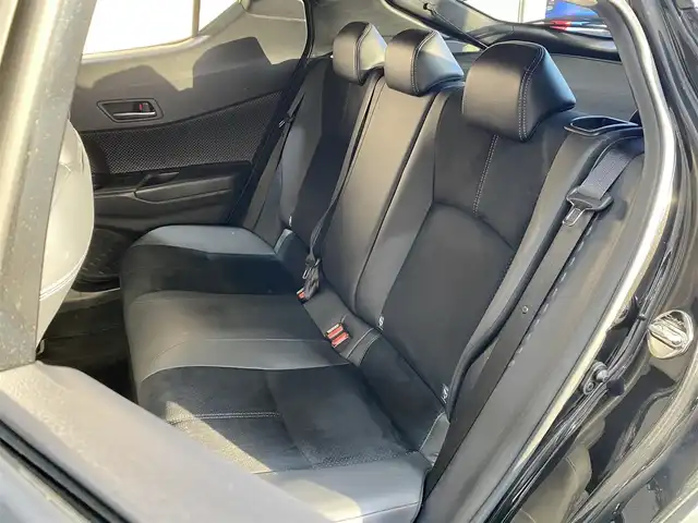 トヨタ Ｃ－ＨＲ S GRスポーツ 岐阜県 2020(令2)年 7.9万km ブラックマイカ 社外エアロ(サイド、リア)/純正8インチディスプレイオーディオ/フルセグTV/Bluetooth/Apple CarPlay/トヨタセーフティセンス/・プリクラッシュセーフティシステム/・レーンディパーチャーアラート/・オートマチックハイビーム/・レーダークルーズコントロール/バックカメラ/ドライブレコーダー(DRV-830)/ハーフレザーシート/オートライト/三眼LEDヘッドライト/ビルトインETC/純正19インチAW/純正フロアマット/スペアキー/スマートキー