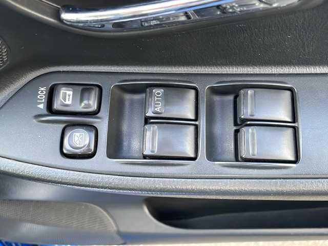 スバル インプレッサ ＷＲＸ STi 岩手県 2003(平15)年 10.9万km WRブルーマイカ 社外SDナビ/フルセグTV/ドライブレコーダー/LEDヘッドライト/キーレスキー/6インチミラーモニター/電動格納ミラー/社外17インチAW/純正ドアバイザー/保証書/取扱説明書