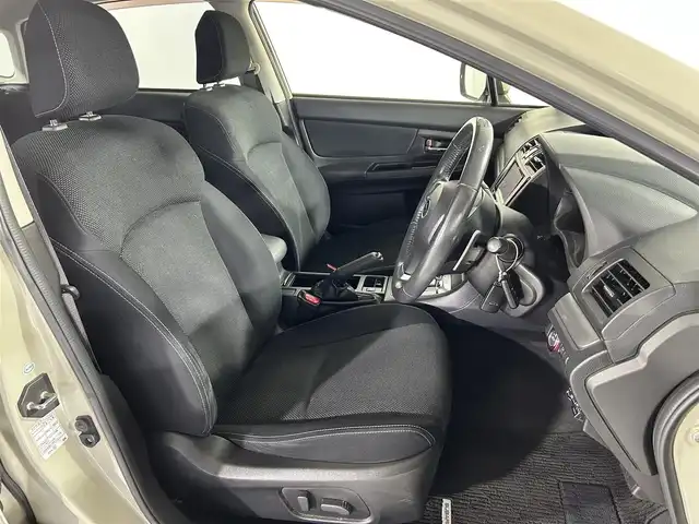 スバル インプレッサ ＸＶ 2．0i－L アイサイト 佐賀県 2014(平26)年 8.8万km デザートカーキ 社外7インチナビ/ワンセグTV/Bluetooth/CD/DVD/バックカメラ/運転席・助手席パワーシート/ETC/純正17インチアルミホイール/アダクティブクルーズコントロール/アイサイト/衝突被害軽減システム/キセノンヘッドライト/スマートキー/プッシュスタートボタン