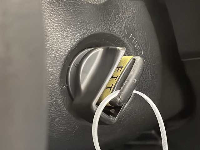 ホンダ フィット G スマートセレ ファインスタイル 新潟県 2013(平25)年 9.1万km クリスタルブラックパール 4WD/社外メモリナビ(AVIC-MRZ009)/CD/DVD/BT/フルセグテレビ/SDミュージックサーバー/ETC/キセノンヘッドライト/オートライト
