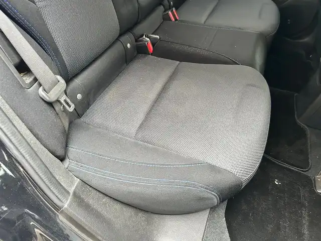 スバル レヴォーグ 1．6GT－S アイサイト 富山県 2018(平30)年 6.9万km 黒 社外ナビ/Bluetooth接続/フルセグテレビ/AM/FMラジオ/DVD/CD再生/バックカメラ/前後ドラレコ/ディスプレイミラー/D/N席シートヒーター/D/N席パワーシート/ETC/プッシュスタート/ACC/衝突軽減/レーンアシスト