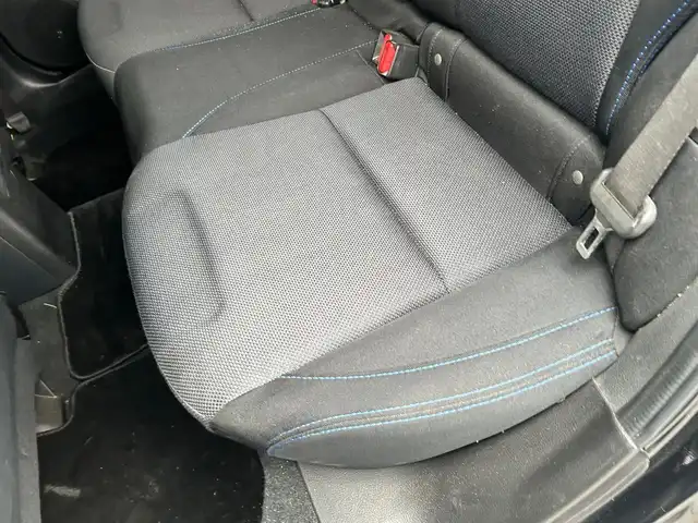 スバル レヴォーグ 1．6GT－S アイサイト 富山県 2018(平30)年 6.9万km 黒 社外ナビ/Bluetooth接続/フルセグテレビ/AM/FMラジオ/DVD/CD再生/バックカメラ/前後ドラレコ/ディスプレイミラー/D/N席シートヒーター/D/N席パワーシート/ETC/プッシュスタート/ACC/衝突軽減/レーンアシスト