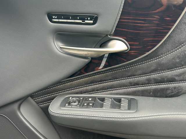 レクサス ＬＳ 500h Iパッケージ 東京都 2023(令5)年 3.5万km グラファイトブラックガラスフレーク ワンオーナー/レクサス純正ナビ/フルセグ/全方位カメラ/レザーシート/シートヒーター/シートベンチレーター/ステアリングヒーター/アダプティブクルーズコントロール/レーンキープアシスト/オートマチックハイビーム/ヘッドアップディスプレイ/パワーバックドア/デジタルインナーミラー/ドライブレコーダー