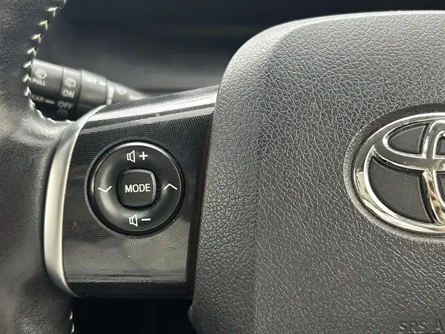 トヨタ シエンタ G クエロ 熊本県 2018(平30)年 6万km ブラックマイカ 禁煙車　/純正ナビNSZT-W68T（ＣＤ・ＤＶＤ・フルセグ・ＢＴ・ＵＳＢ）/パノラミックビュモニター　/純正前後ドライブレコーダー　/ビルトインＥＴＣ　/両側パワースライドドア　/前席シートヒーター　/ステアリングヒーター/前後クリアランスソナー　/衝突軽減ブレーキ/レーンキープアシスト/横滑り防止/アイドリングストップ/パーキングブレーキサポート/ハーフレザーシート/純正フロアマット/純正１５インチAW/オートライト/オートマチックハイビーム/LEDヘッドライト/フォグライト/スマートキー/プッシュスタート/保証書/取扱説明書