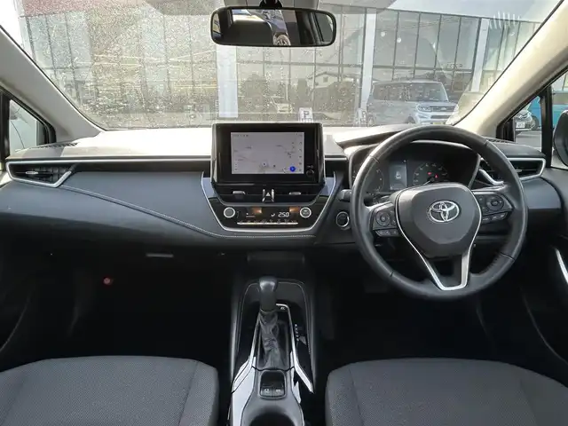 トヨタ カローラツーリング ハイブリッド G 栃木県 2024(令6)年 2万km アティチュードブラックマイカ トヨタセーフティセンス/・プリクラッシュセーフティ/・レーントレーシングアシスト/・レーンディパーチャーアラート/・レーダークルーズコントロール/・オートマチックハイビーム/・ロードサインアシスト/・ドライバー異常時対応システム/・プロアクティブドライビングアシスト/・発進遅れ告知機能/・パーキングサポートブレーキ/・バックガイドモニター/・クリアランスソナー/純正8インチディスプレイオーディオ/・フルセグTV/・BT/USB/AM.FM/・Applecarplay/Androidauto/ビルトインETC/革巻きステアリング/ステアリングスイッチ/電動パーキングブレーキ/オートホールド/タイプCポート/スマートキー/プッシュスタート/LEDヘッドライト/オートライト/フロアマット/横滑り防止システム/電動格納ウィンカーミラー