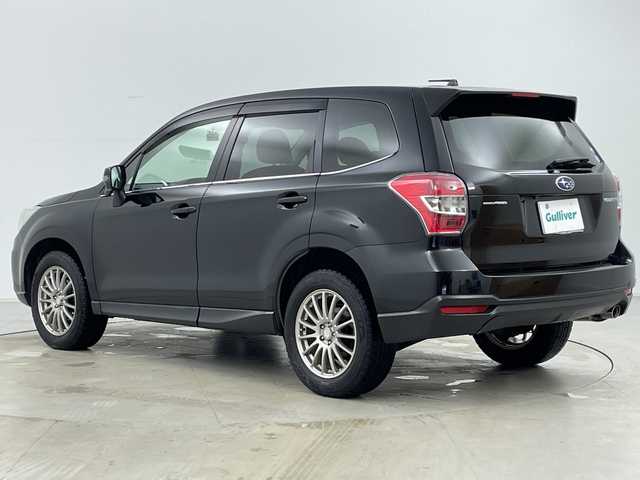 スバル フォレスター 2．0i－L 道央・札幌 2013(平25)年 5.6万km クリスタルブラックシリカ ・４WD/・寒冷地仕様/・社外SDナビTV/・CD&DVD&BT/・社外前後ドラレコ/・ビルトインETC/・クルーズコントロール/・パドルシフト/・バックカメラ/・ステアリングスイッチ/・フロントワイパーデアイサー/・LEDヘッドライト/・フォグランプ/・リモコンキー