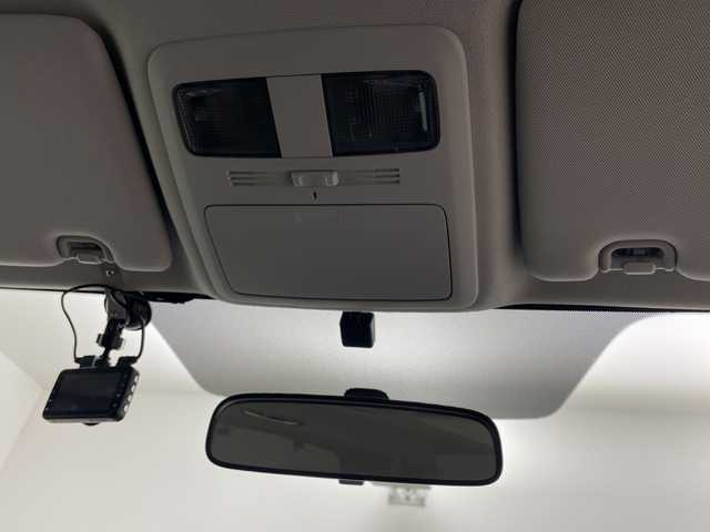 スバル フォレスター 2．0i－L 道央・札幌 2013(平25)年 5.6万km クリスタルブラックシリカ ・４WD/・寒冷地仕様/・社外SDナビTV/・CD&DVD&BT/・社外前後ドラレコ/・ビルトインETC/・クルーズコントロール/・パドルシフト/・バックカメラ/・ステアリングスイッチ/・フロントワイパーデアイサー/・LEDヘッドライト/・フォグランプ/・リモコンキー