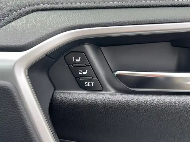 トヨタ ＲＡＶ４ G Zパッケージ 愛知県 2022(令4)年 3.1万km グレーメタリック ワンオーナー/メモリナビ/バックカメラ/アラウンドビューモニター/AppleCarPlay/ウィンカーミラー/ブラインドスポットモニター/追従クルーズコントロール/ステアリングヒーター/プッシュスタート/パワーバックドア/ブレーキホールド/ETC2.0/LEDライト/スペアタイヤ