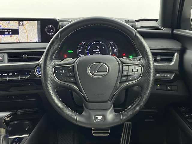 レクサス ＵＸ 250h Fスポーツ 栃木県 2020(令2)年 2.5万km テレーンカーキマイカM ワンオーナー/純正ナビ/AM FM CD USB AUX SD BT Miracast フルセグTV /セーフティシステムプラス/・衝突軽減ブレーキ/・レーンアシスト/・オートマチックハイビーム/・レーダークルーズコントロール/ETC2.0/全周囲カメラ/ドライブレコーダー/電動リアゲート/クリアランスソナー/ブラインドスポットモニター/電子パーキングブレーキ/オートホールド/置くだけ充電/シートヒーター/ステアリングヒーター/パワーシート/LEDヘッドライト/純正アルミホイール/純正フロアマット
