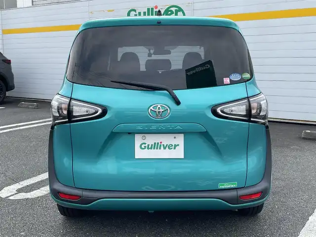 トヨタ シエンタ G 埼玉県 2019(平31)年 12.2万km ラディアントグリーンM 両側パワースライド/純正ナビ/Bluetooth/アラウンドビューカメラ/スマートキー/7人乗り/ドラレコ前後/シートヒーター/ステアリングヒーター/オートハイビーム/レーンキープアシスト/プリクラッシュセーフティー