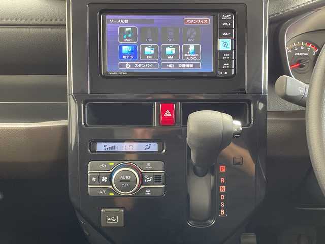トヨタ ルーミー G 愛知県 2024(令6)年 0.3万km ファイアークォーツレッドM 登録時2250キロ/ワンオーナー/禁煙車/純正メモリナビ・フルセグTV/CD・DVD・Bluetooth再生/全方位カメラ/LEDヘッドライト/クリアランスソナー/両側パワースライドドア/スマートキー/エンジンプッシュスタート/プリクラッシュセーフティ/ドライブレコーダー
