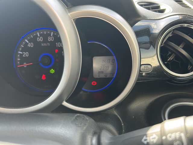 ホンダ Ｎ ＢＯＸ カスタム G ターボ Lパッケージ 富山県 2015(平27)年 14.2万km プレミアムホワイトパールⅡ ワンオーナー/両側パースライドドア/スマートキー×２/社外メモリーナビ(AIC-ZH0999L)/DVD/MSV/BT/デジタルTV/ETC/純正フルエアロ/皮巻きステアリング/ステアリングスイッチ/オートリトラミラー/パドルシフト/横滑り防止装置/電格ウィンカーミラー/クルーズコントロール/プッシュスタート/HIDヘッドライト/フォグ/リアロールシェイド/電格ウィーンカーミラ―/保証書・取説