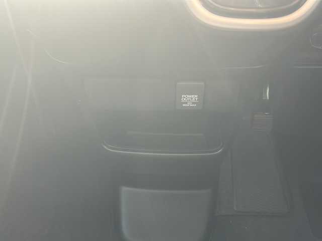 ホンダ Ｎ ＢＯＸ カスタム G ターボ Lパッケージ 富山県 2015(平27)年 14.2万km プレミアムホワイトパールⅡ ワンオーナー/両側パースライドドア/スマートキー×２/社外メモリーナビ(AIC-ZH0999L)/DVD/MSV/BT/デジタルTV/ETC/純正フルエアロ/皮巻きステアリング/ステアリングスイッチ/オートリトラミラー/パドルシフト/横滑り防止装置/電格ウィンカーミラー/クルーズコントロール/プッシュスタート/HIDヘッドライト/フォグ/リアロールシェイド/電格ウィーンカーミラ―/保証書・取説