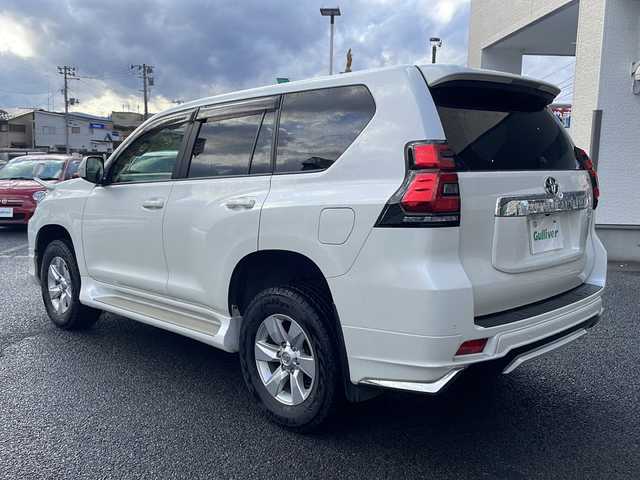 トヨタ ランドクルーザー プラド TX 山形県 2020(令2)年 11.7万km ホワイトパールクリスタルシャイン モデリスタエアロ/社外ナビCD DVD フルセグ BT/バックカメラ/レーダークルーズコントロール/プリクラッシュセーフティ/フロントワイパーディアイサー/LEDヘッドライト/オートライト/クリアランスソナー/ETC