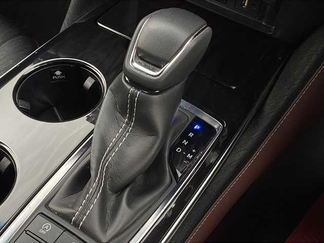 トヨタ クラウン B 宮城県 2019(令1)年 1.8万km プレシャスガレナ トヨタセーフティセンス/・プリクラッシュセーフティ/・レーントレーシングアシスト/・レーダークルーズコントロール/・オートハイビームアシスト/・クリアランスソナー/・パーキングサポートブレーキ/純正ディスプレイオーディオナビ/・CD.DVD.SD.BT.USB.AUX/フルセグTV/バックモニター/前席パワーシート/LEDヘッドライト/LEDフォグランプ/ビルトインETC/電動パーキングブレーキ/オートホールド/ステアリングスイッチ/横滑り防止装置/プッシュスタート/スマートキー/パドルシフト/純正16インチアルミホイール
