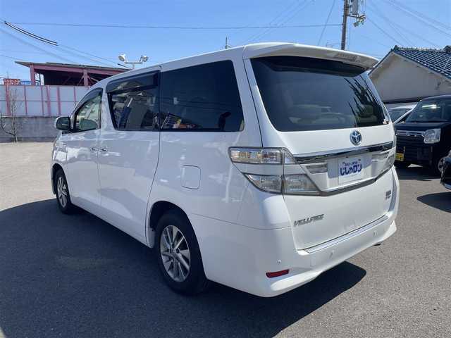 トヨタ ヴェルファイア ハイブリット V 和歌山県 2012(平24)年 14.4万km ホワイトパールクリスタルシャイン (株)IDOMが運営する【じしゃロン和歌山店】の自社ローン専用車両になります。こちらは現金またはオートローンご利用時の価格です。自社ローンご希望の方は別途その旨お申付け下さい/純正HDDナビゲーション/バックカメラ/ETC/プッシュスタート/・スマートキー/ステアリングスイッチ/クルーズコントロ＾ル/コーナーセンサー/LEDライト/・オートライト/ウィンカーミラー/レザーシート/保証書/・取扱説明書/