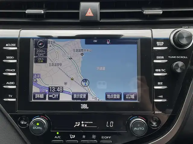 トヨタ カムリ WSレザーパッケージ 島根県 2019(平31)年 6.3万km アティチュードブラックマイカ 登録時走行距離62214km/純正SDナビ【CD/DVD/Bluetooth/Blu-lay】/フルセグテレビ/バックカメラ/衝突軽減ブレーキ/レーダークルーズコントロール/レーンキープアシスト/ブラインドスポットモニター/クリアランスソナー /インテリジェントクリアランスソナー/黒革シート【前席パワーシート】/前席シートヒーター/プッシュスタート/LEDヘッドライト/オートライト/オートハイビーム /ビルトインETC2.0/純正18インチアルミ