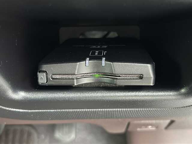 トヨタ スペイド F 沖縄県 2012(平24)年 9.9万km ホワイトパールクリスタルシャイン 純正ナビ/（ＡＭ／ＦＭ／ＣＤ／ＢＴ）　/ワンセグＴＶ　/バックカメラ　/片側パワースライドドア　/社外１５インチアルミホイール　/オートライト　/ＥＴＣ　/スマートキー　/純正フロアマット　/横滑り防止装置　/プッシュスタート