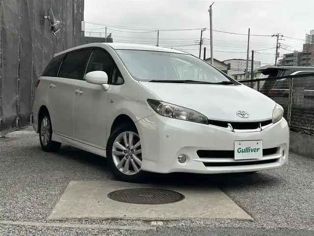 トヨタ ウィッシュ 1．8S 千葉県 2012(平24)年 10.5万km ホワイトパールクリスタルシャイン 保証書、取説有/純正HDDナビ（NHZN-W61G）/TV/CD/DVD/BT/バックカメラ/ビルトインETC/横滑り防止装置/クリアランスソナー/MTモード付シフト/パドルシフト/電動格納ミラー/シートリフター/オートエアコン/オートライト/ISOFIX