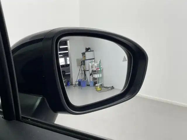 日産 オーラ G レザーエディション 埼玉県 2023(令5)年 0.9万km 黒 メーカー純正９インチナビ　/ＢＯＳＥサウンド/アラウンドビューモニター　/プロパイロット　/置くだけ充電　　/デジタルインナーミラー　/ハーフレザーシート　/ＨＤＭＩ　/社外前後ドラレコ　/レーンキープアシスト　/ＥＴＣ