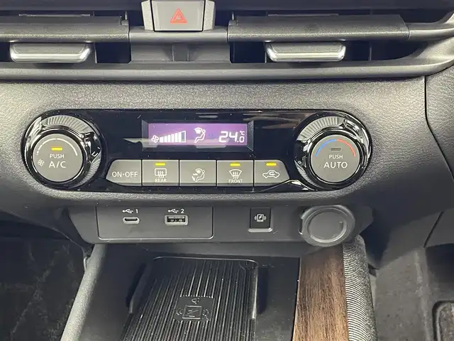 日産 オーラ G レザーエディション 埼玉県 2023(令5)年 0.9万km 黒 メーカー純正９インチナビ　/ＢＯＳＥサウンド/アラウンドビューモニター　/プロパイロット　/置くだけ充電　　/デジタルインナーミラー　/ハーフレザーシート　/ＨＤＭＩ　/社外前後ドラレコ　/レーンキープアシスト　/ＥＴＣ