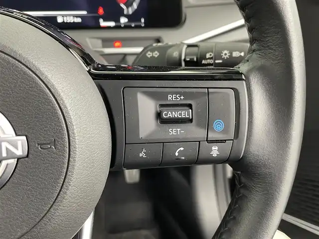 日産 オーラ G レザーエディション 埼玉県 2023(令5)年 0.9万km 黒 メーカー純正９インチナビ　/ＢＯＳＥサウンド/アラウンドビューモニター　/プロパイロット　/置くだけ充電　　/デジタルインナーミラー　/ハーフレザーシート　/ＨＤＭＩ　/社外前後ドラレコ　/レーンキープアシスト　/ＥＴＣ