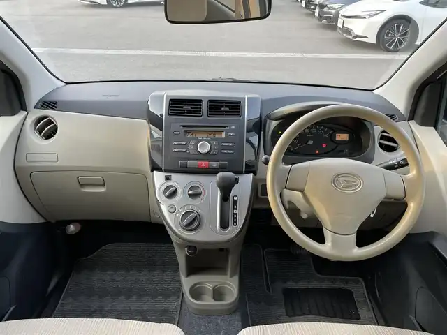 ダイハツ ミラ X スペシャル 群馬県 2012(平24)年 3.9万km ホワイト ガソリン/FF/インパネCVT/純正 CDプレイヤー（FM/AM/CD/交通情報）/ETC/安全/・ABS/・運転席・助手席エアバッグ/装備/・キーレスエントリー/・マニュアルエアコン/・全ドア パワーウインドウ/・パワーステアリング/・集中ドアロック/・DC12Vアクセサリーソケット/・ヘッドライトレベライザー/・純正ホイールキャップ/・リモコンキーx1/・ドアバイザー（純正品）/・フロアマット（純正品）/・車両取説/など