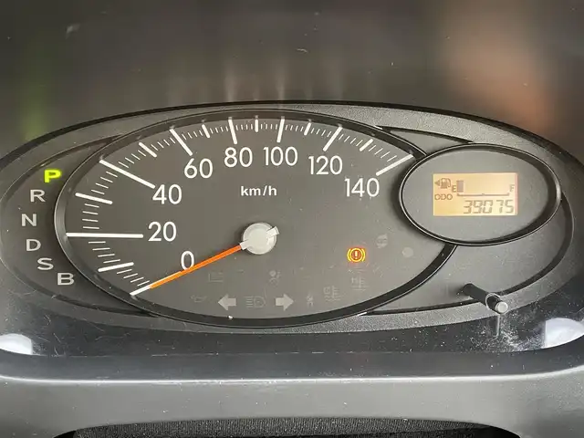 ダイハツ ミラ X スペシャル 群馬県 2012(平24)年 3.9万km ホワイト ガソリン/FF/インパネCVT/純正 CDプレイヤー（FM/AM/CD/交通情報）/ETC/安全/・ABS/・運転席・助手席エアバッグ/装備/・キーレスエントリー/・マニュアルエアコン/・全ドア パワーウインドウ/・パワーステアリング/・集中ドアロック/・DC12Vアクセサリーソケット/・ヘッドライトレベライザー/・純正ホイールキャップ/・リモコンキーx1/・ドアバイザー（純正品）/・フロアマット（純正品）/・車両取説/など