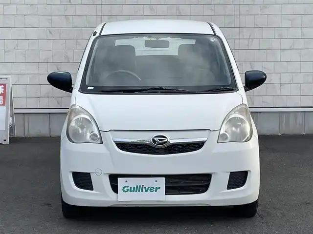 ダイハツ ミラ X スペシャル 群馬県 2012(平24)年 3.9万km ホワイト ガソリン/FF/インパネCVT/純正 CDプレイヤー（FM/AM/CD/交通情報）/ETC/安全/・ABS/・運転席・助手席エアバッグ/装備/・キーレスエントリー/・マニュアルエアコン/・全ドア パワーウインドウ/・パワーステアリング/・集中ドアロック/・DC12Vアクセサリーソケット/・ヘッドライトレベライザー/・純正ホイールキャップ/・リモコンキーx1/・ドアバイザー（純正品）/・フロアマット（純正品）/・車両取説/など