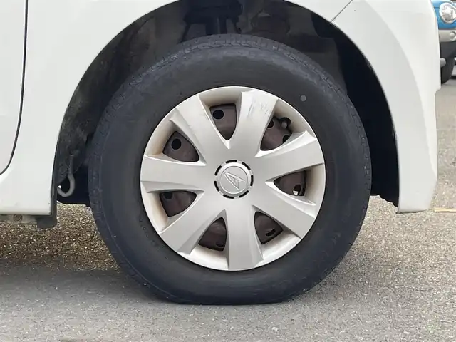 ダイハツ ミラ X スペシャル 群馬県 2012(平24)年 3.9万km ホワイト ガソリン/FF/インパネCVT/純正 CDプレイヤー（FM/AM/CD/交通情報）/ETC/安全/・ABS/・運転席・助手席エアバッグ/装備/・キーレスエントリー/・マニュアルエアコン/・全ドア パワーウインドウ/・パワーステアリング/・集中ドアロック/・DC12Vアクセサリーソケット/・ヘッドライトレベライザー/・純正ホイールキャップ/・リモコンキーx1/・ドアバイザー（純正品）/・フロアマット（純正品）/・車両取説/など