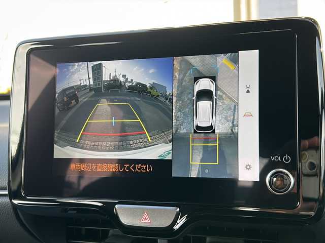 トヨタ ヤリスクロス ハイブリッド Z ウルバーノ 静岡県 2025(令7)年 0.1千km ブラックマイカ/プラチナホワイトパールマイカ 純正ナビ/・AM/・FM/・フルセグTV/・Bluetooth/・USB/・Miracast/主要装備/・全方位カメラ/・ＥＴＣ/・クルーズコントロール/・ＬＥＤヘッドライト/・前席シートヒーター/・オートハイビーム/・ステアリングヒーター/・衝突被害軽減ブレーキ/・ブラインドスポットモニター/・クリアランスソナー/・パーキングアシスト/・電動パーキング/・車線逸脱防止