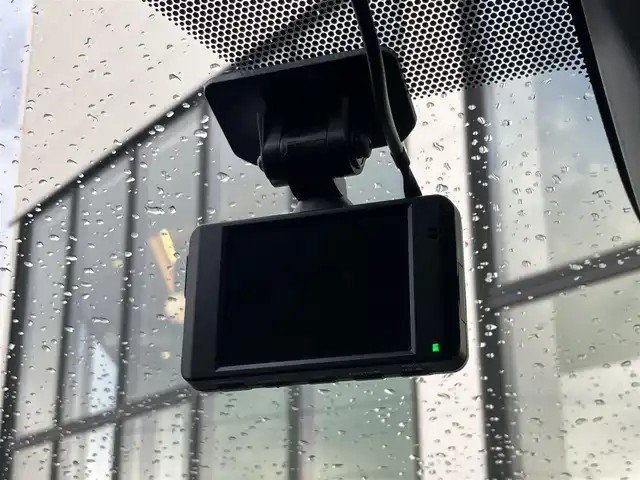 トヨタ シエンタ G グランパー 道南・函館 2019(令1)年 8.6万km ベージュ /社外ナビ//フルセグＴＶ//エンジンスターター//ドライブレコーダー//バックカメラ//両側パワースライドドア//車線逸脱警報//先行車発進通知//コーナーセンサー//衝突軽減ブレーキ//フロアマット//スペアキー//スマートキー//プッシュスタート//ＥＴＣ//ワンオーナー