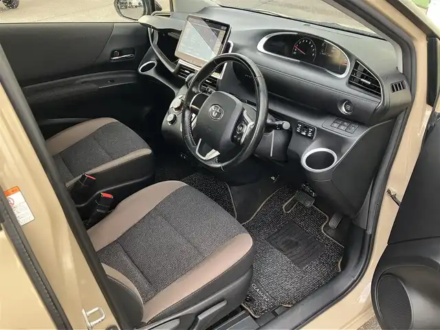 トヨタ シエンタ G グランパー 道南・函館 2019(令1)年 8.6万km ベージュ /社外ナビ//フルセグＴＶ//エンジンスターター//ドライブレコーダー//バックカメラ//両側パワースライドドア//車線逸脱警報//先行車発進通知//コーナーセンサー//衝突軽減ブレーキ//フロアマット//スペアキー//スマートキー//プッシュスタート//ＥＴＣ//ワンオーナー