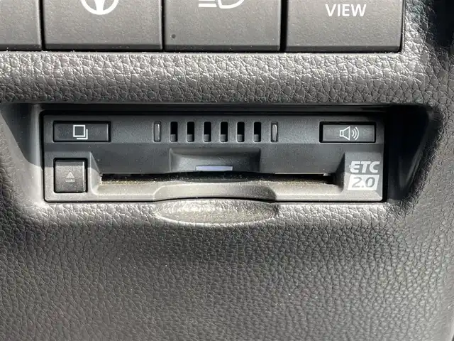 ミツオカ バディ 20LX 滋賀県 2022(令4)年 2.8万km パール 純正ディスプレイオーディオ/(Bluetooth/Carplay）/サンルーフ/トヨタセーフティーセンス/・プリクラッシュセーフティ/・レーダークルーズコントロール/・レーンキープアシスト/・標識認識/・オートハイビーム/LEDオートライト/フォグ/ブラインドスポットモニター/パノラミックビューモニター/レザーシート/メモリ付きパワーシート/シートヒーター/シートクーラー/ステアリングヒーター/パドルシフト/電動リアゲート/電動パーキング/ブレーキホールド/コーナーセンサー/電動格納ミラー/前後ドラレコ/デジタルインナーミラー/ETC2.0/USB/DEENアルミ車載（スタッドレスタイヤ）
