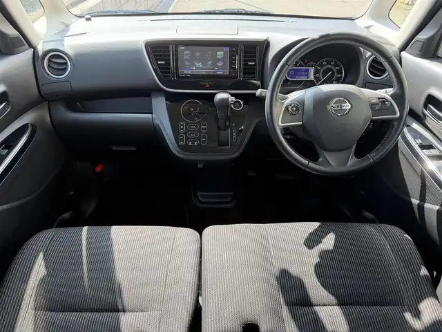 日産 デイズ ルークス ハイウェイスター Gターボ 兵庫県 2019(令1)年 5.5万km ブラック 社外ナビ(CN-RE07WD)/(CD/DVD/BT)/フルセグTV/全周囲カメラ/ETC/両側パワースライドドア/ドライブレコーダー/衝突軽減ブレーキ/LEDヘッドライト/オートライト/オートハイビーム/フォグランプ/ステアリングリモコン/電動格納ミラー/ドアバイザー/スマートキー/純正フロアマット/純正アルミ15インチ