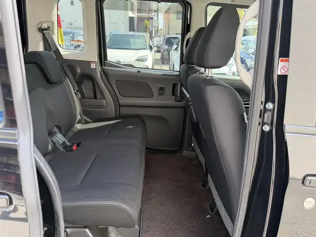 日産 デイズ ルークス ハイウェイスター Gターボ 兵庫県 2019(令1)年 5.5万km ブラック 社外ナビ(CN-RE07WD)/(CD/DVD/BT)/フルセグTV/全周囲カメラ/ETC/両側パワースライドドア/ドライブレコーダー/衝突軽減ブレーキ/LEDヘッドライト/オートライト/オートハイビーム/フォグランプ/ステアリングリモコン/電動格納ミラー/ドアバイザー/スマートキー/純正フロアマット/純正アルミ15インチ