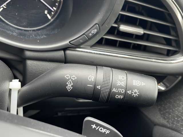 マツダ マツダ３セダン XD プロアクティブ ツーリングS 新潟県 2020(令2)年 5.5万km ソウルレッドクリスタルM 純正ナビ/(AM/FM/CD/DVD/Bluetooth)/フルセグTV/BOSEサウンド/バックカメラ/ブラインドスポットモニター/前後ドライブレコーダー/衝突軽減ブレーキ/レーダークルーズコントロール/前後コーナーセンサー/D/N席シートヒーター/D席パワーシート/ステアリングヒーター/ビルトインETC/スマートキー/スペアキー/取扱説明書/保証書